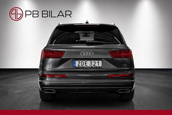 Audi Q7 6 of 27