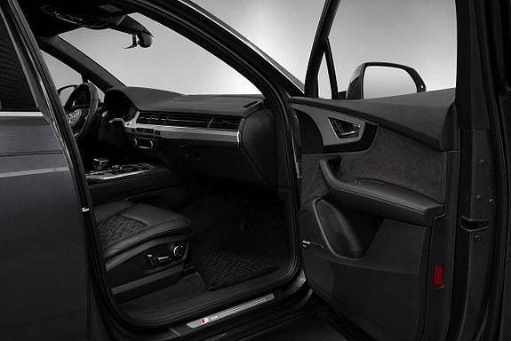 Audi Q7 13 of 27