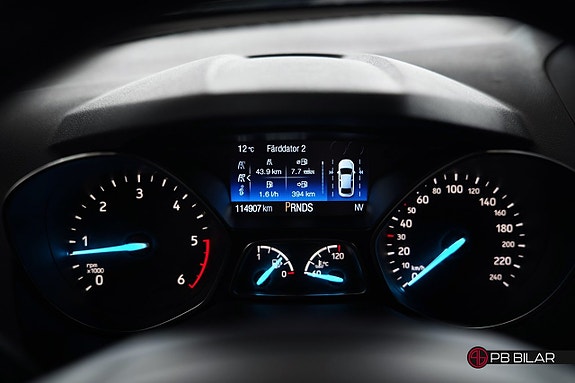 Ford Kuga 18 of 23