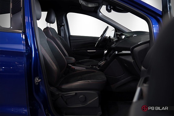Ford Kuga 13 of 23