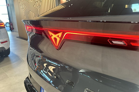 Cupra Tavascan 11 of 11