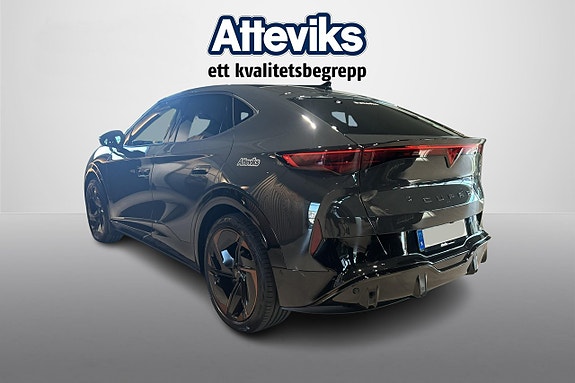 Cupra Tavascan 4 of 5