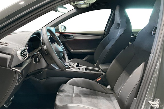 Cupra Leon 7 of 11