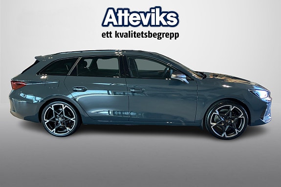 Cupra Leon 2 of 5