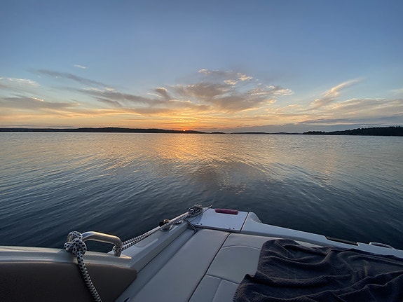 Sista chansen: REGAL 2150 LSC – 1998 | MerCruiser 4,3 EFI V6 | Trailer ingår 13 of 13