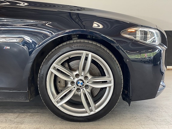 BMW 530d 6 of 25