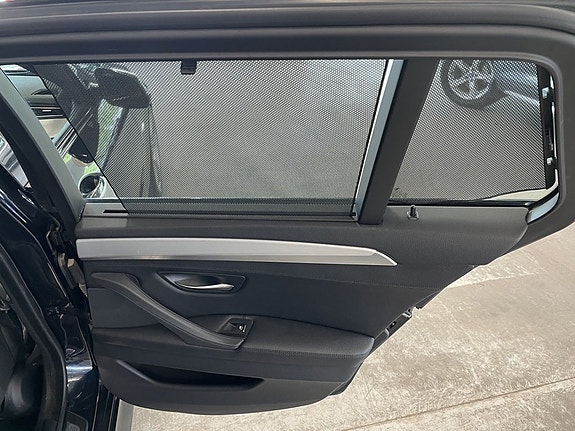 BMW 530d 13 of 25