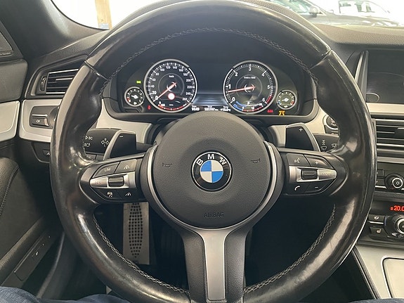 BMW 530d 16 of 25