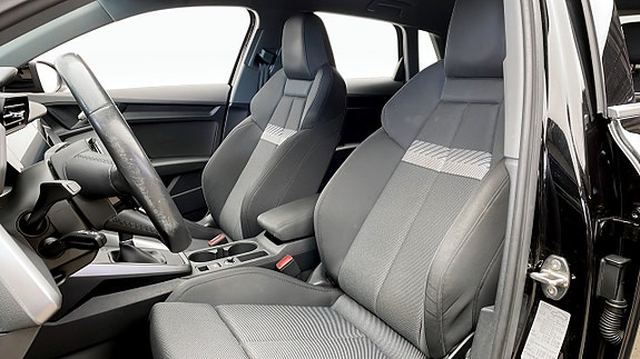 Audi A3 8 of 13