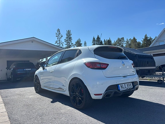 Renault Clio 4 of 6
