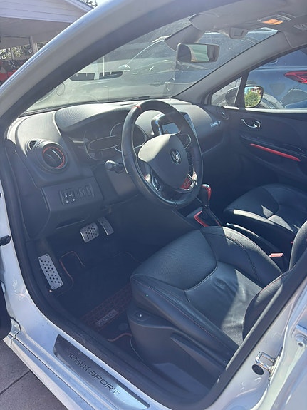 Renault Clio 6 of 6