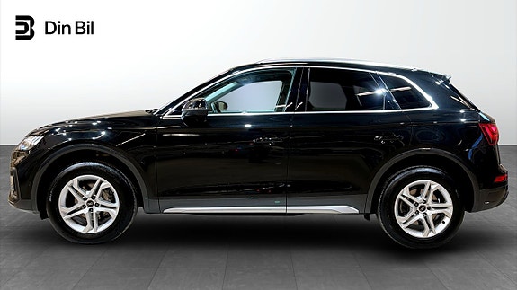 Audi Q5 2 of 5