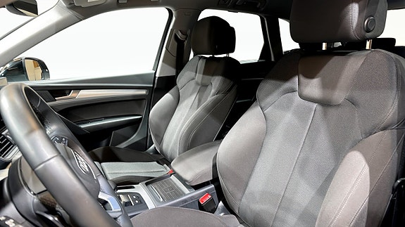 Audi Q5 8 of 22