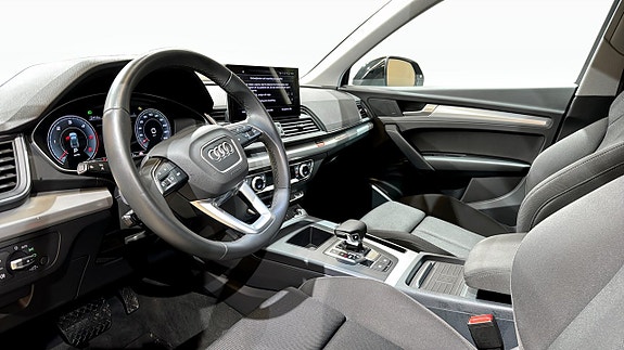 Audi Q5 7 of 22