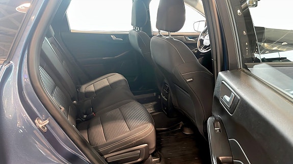 Ford Kuga 5 of 5