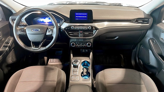 Ford Kuga 4 of 5
