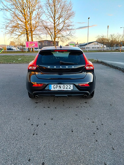 Volvo V40 5 of 10