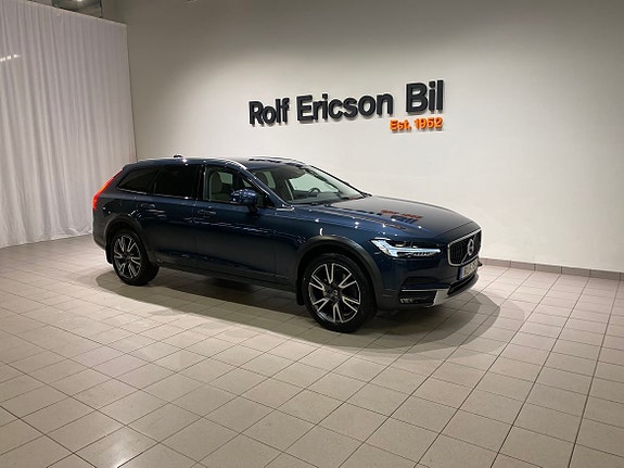 Volvo V90 Cross Country