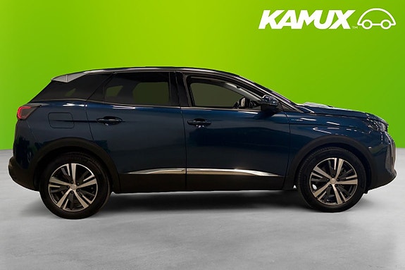 Peugeot 3008 2 of 5