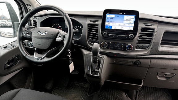 Ford Transit 4 of 5