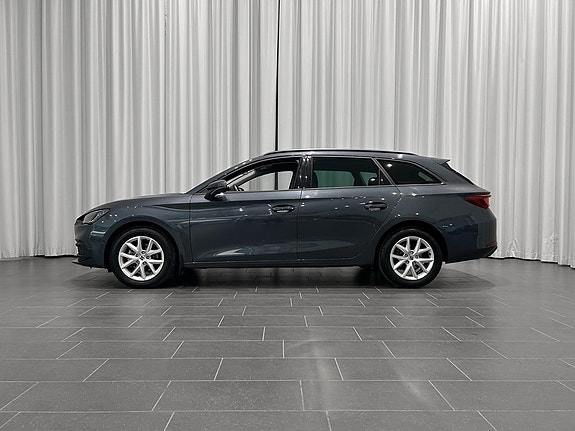 Seat Leon 2 of 5