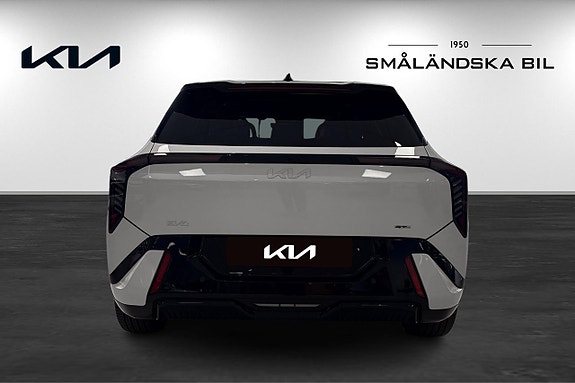 Kia EV4 5 of 14