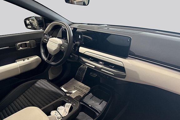 Kia EV4 11 of 14