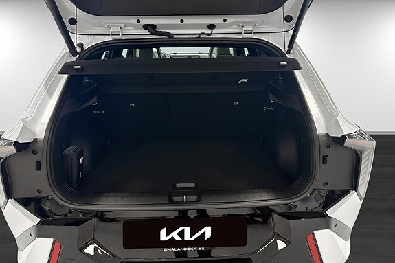 Kia EV4 13 of 14