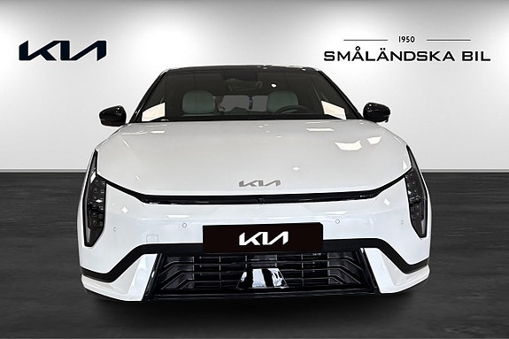 Kia EV4 2 of 14