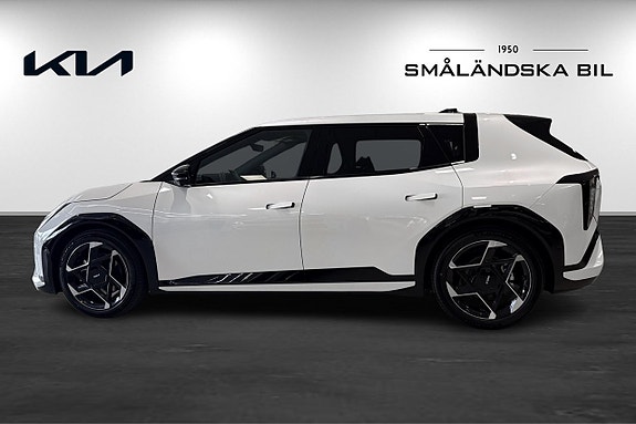 Kia EV4 4 of 14