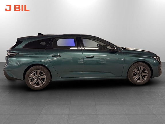 Peugeot 308 SW 14 of 16