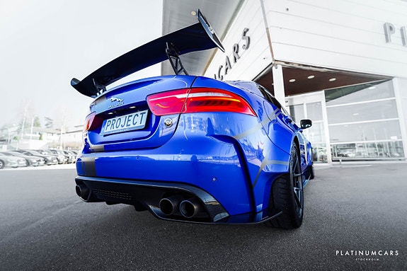Jaguar XE 22 of 26