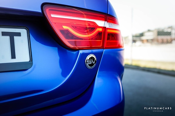 Jaguar XE 24 of 26