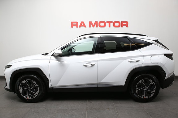 Hyundai Tucson 3 of 5