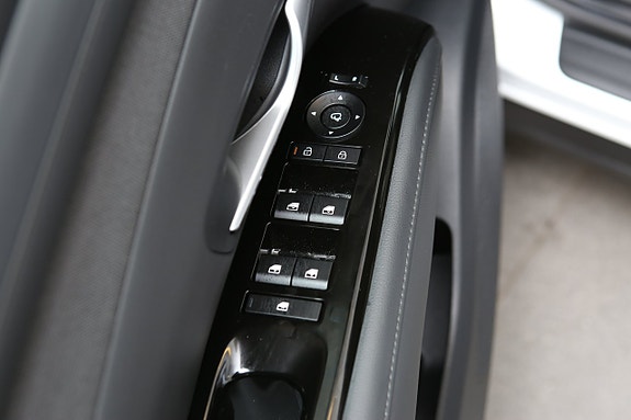 Hyundai Tucson 16 of 27