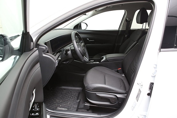 Hyundai Tucson 13 of 27