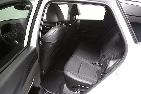 Hyundai Tucson 15 of 27