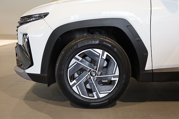 Hyundai Tucson 7 of 27