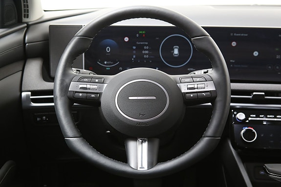Hyundai Tucson 17 of 27