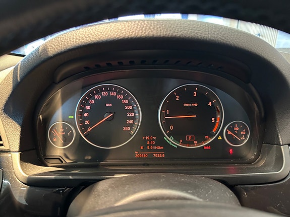 BMW 525d 16 of 20