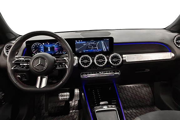 Mercedes-Benz GLB220 d 9 of 27
