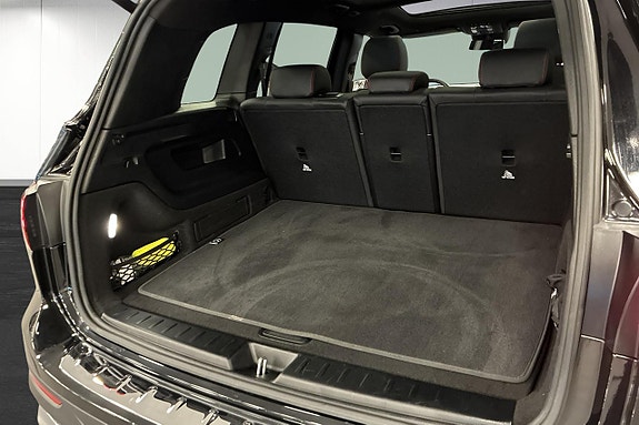 Mercedes-Benz GLB220 d 14 of 27