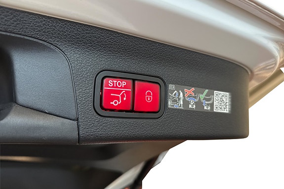 Mercedes-Benz GLS450 d 22 of 23