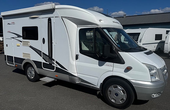 Hobby T500 Solcell/Ugn/Uppvärmd gråvattentank