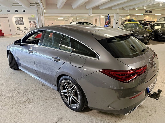 Mercedes-Benz CLA200 4 of 5