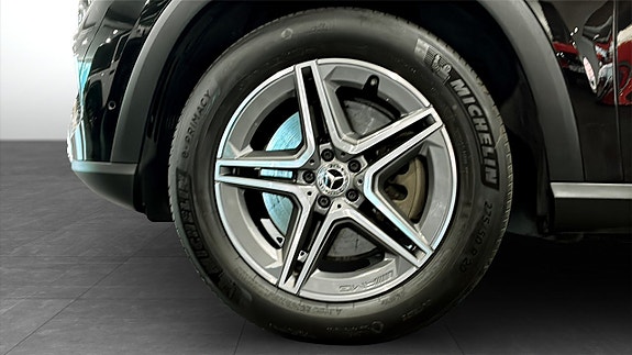 Mercedes-Benz GLE450 d 9 of 13