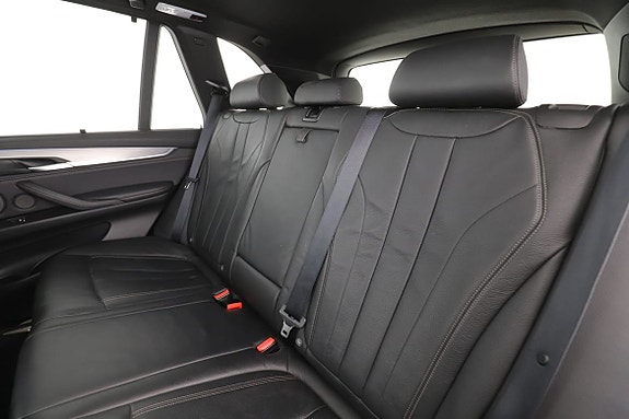 BMW X5 15 of 30