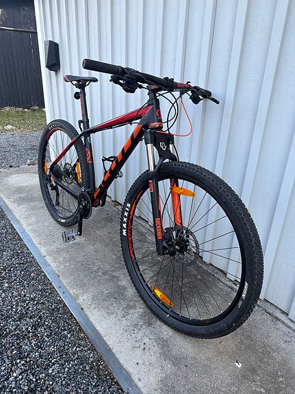 Product image 2 of 8