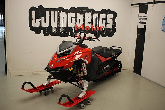 Lynx Shredder RE 850 E-tec 3700 10.25" 2026 *MOMSAD