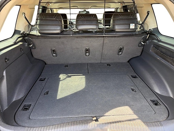 Jeep Grand Cherokee 9 of 24